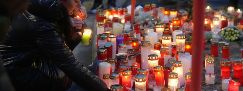 Ein Opfer der tödlichen Silvesterparty in Crans-Montana wird in Berlin behandelt. - Foto: Antonio Calanni/AP/dpa