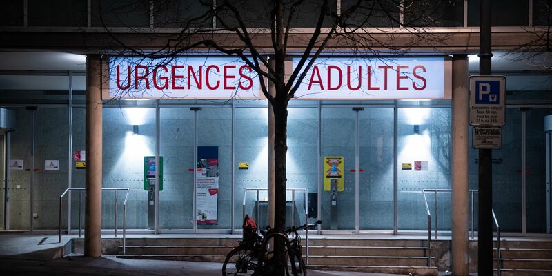 Dutzende Brandverletzte werden noch in Kliniken behandelt. (Archivbild) - Foto: Adrien Perritaz/KEYSTONE/dpa