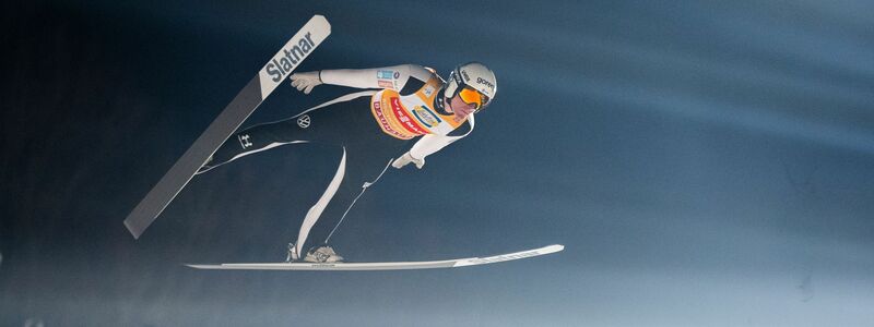 Domen Prevc ist der Sieg bei der Vierschanzentournee kaum noch zu nehmen. - Foto: Georg Hochmuth/APA/dpa