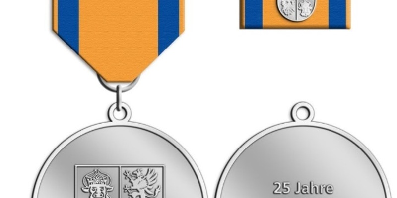 IM-MV: Neues Katastrophenschutz-Ehrenzeichen - Innenminister Christian Pegel: Ein starkes Signal der Anerkennung für jene, die uns im Ernstfall schützen - Foto: presseportal.de