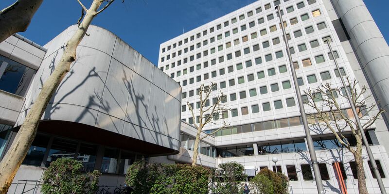 Der Prozess gegen die Mutter des Kindes hat begonnen. (Archivbild)  - Foto: Markus Klümper/dpa