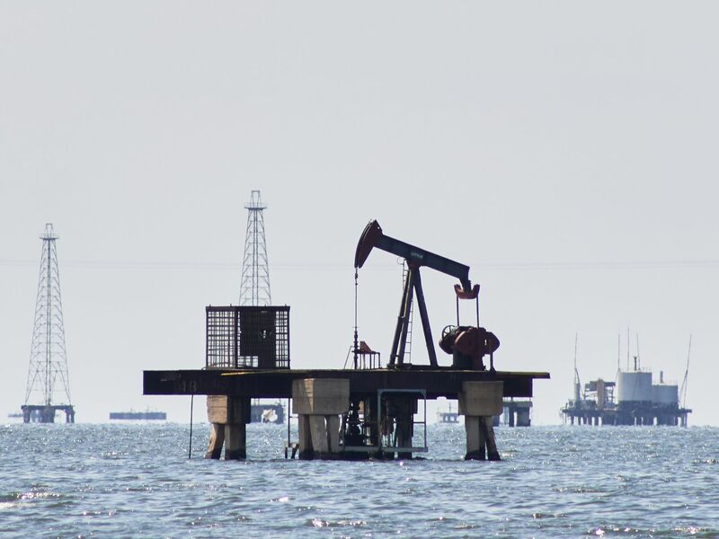 Venezuela wird die Einnahmen aus seinen Öl-Geschäften mit den USA Trump zufolge nur in US-Produkte investieren. (Archivbild) - Foto: Edgar Frias/AP/dpa