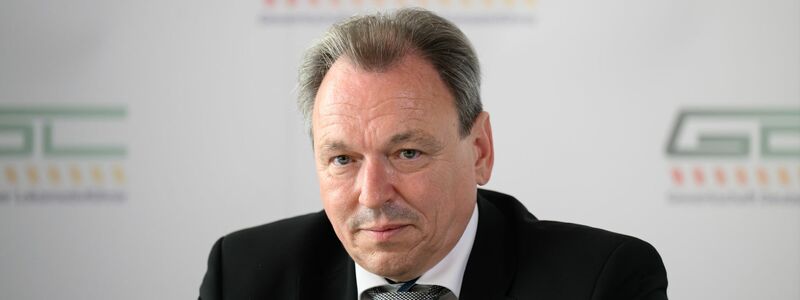 Für die GDL leitet der neue Vorsitzende Mario Reiß die Verhandlungen. Er ist der Nachfolger des langjährigen GDL-Chefs Claus Weselsky. (Archivbild) - Foto: Robert Michael/dpa