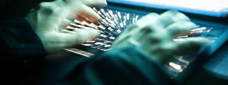 Polizei und Bafin warnen immer wieder vor Anlagebetrügern. (Symbolbild) - Foto: Philip Dulian/dpa