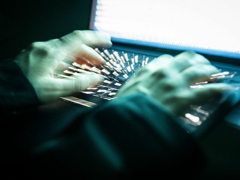 Cyberkriminalität: Die Attacken auf Bankkunden nehmen zu. (Symbolbild) - Foto: Philip Dulian/dpa