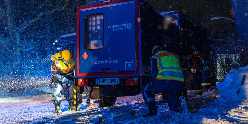 THW LVBEBBST: Über 1.000 Einsatzkräfte des THW beim Stromausfall Berliner SW aktiv - Foto: presseportal.de