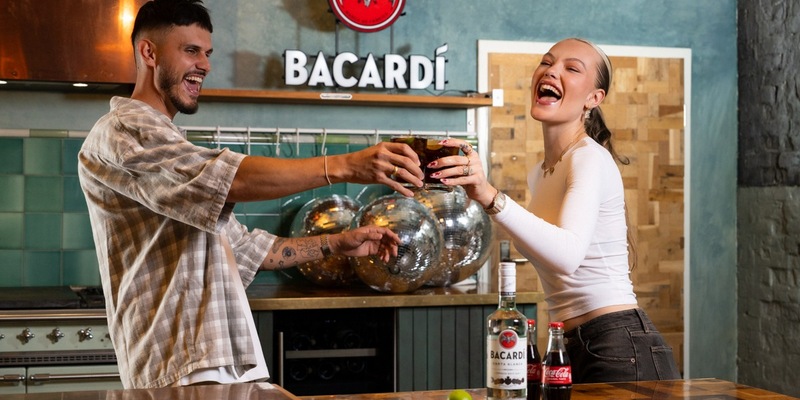 Mit Mi Casa von BACARDÍ: In Deutschland kehrt die Hausparty zurück - authentisch, spontan und mit Kultpotenzial - Foto: presseportal.de