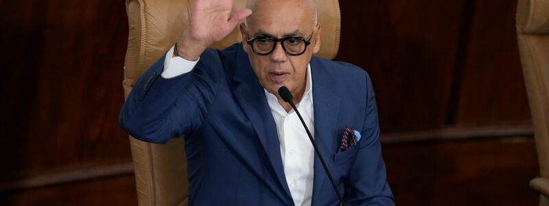 Details zur Freilassung der Häftlinge nannte Parlamentspräsident Jorge Rodríguez nicht. - Foto: Matias Delacroix/AP/dpa