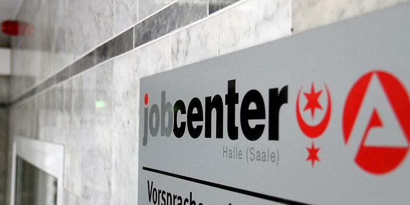 Jobcenter in Halle (Archiv) - Foto: via dts Nachrichtenagentur