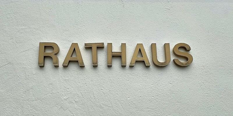 Rathaus (Archiv) - Foto: via dts Nachrichtenagentur