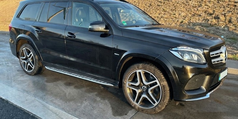 HZA-BI: Bielefelder Zoll entdeckt illegale Fahrzeugnutzung auf A44/Mercedes-Benz GLS Grand Edition beim Zoll nicht angemeldet - Foto: presseportal.de