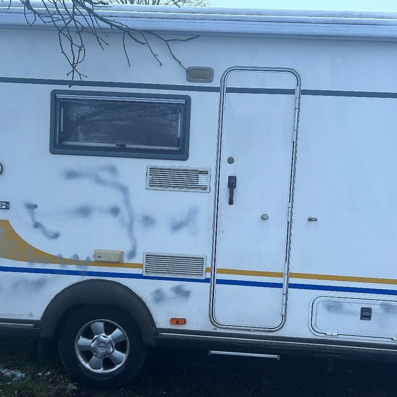 POL-PDLD: Kapsweyer - Zeugenaufruf: Wohnmobil zerkratzt und mit Farbe beschmiert - Foto: presseportal.de