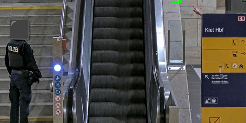 BPOL-KI: Hauptbahnhof: Mann bedankt sich mit Hitlergruß - Foto: presseportal.de