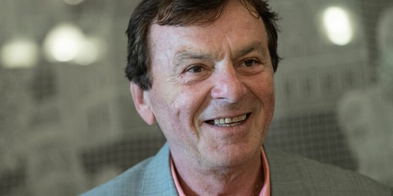 Der tschechische Schauspieler Pavel Travnicek ist vielen als Prinz in «Drei Haselnüsse für Aschenbrödel» bekannt. (Archivbild) - Foto: Hendrik Schmidt/dpa