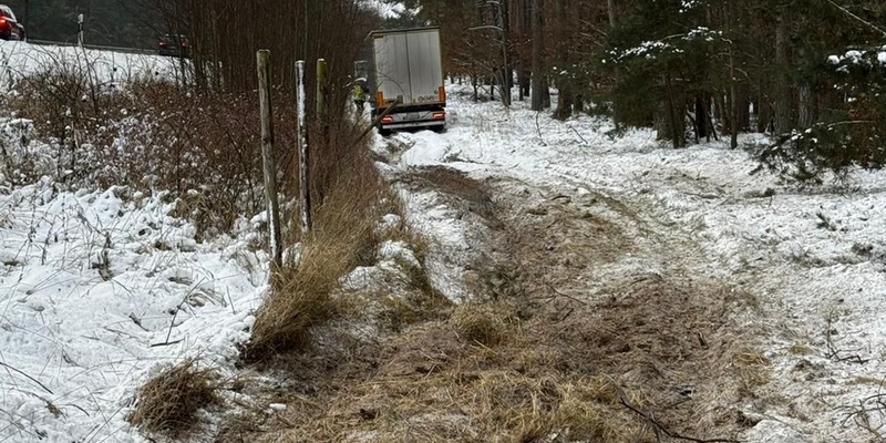 POL-HRO: LKW verunfallt auf der BAB19 - Hinweis halbseitige Fahrbahnsperrung - Foto: presseportal.de