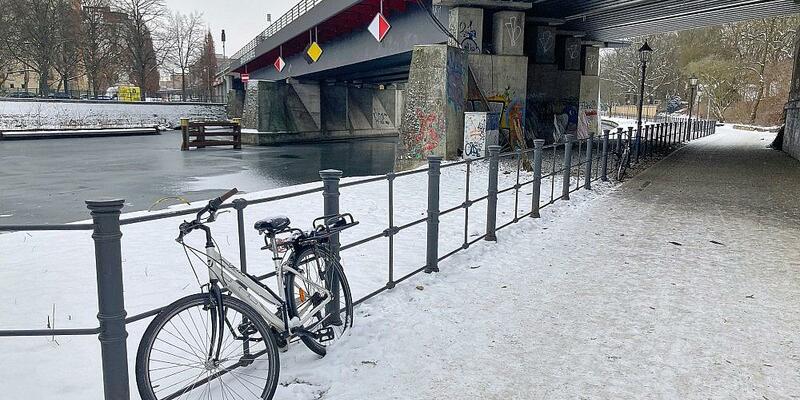 Schnee in Berlin am 09.01.2026 - Foto: via dts Nachrichtenagentur