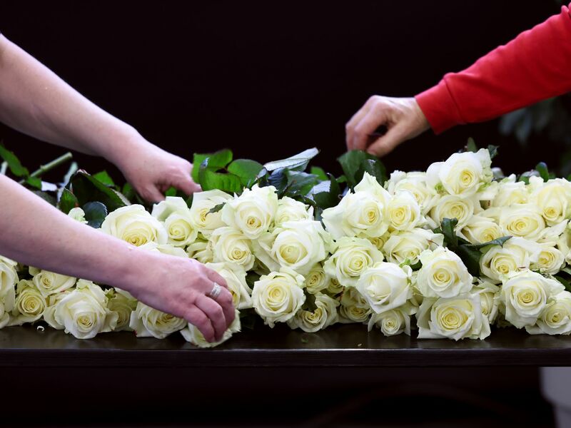 Die Schweiz gedachte der Opfer von Crans-Montana mit einer bewegenden Trauerfeier. - Foto: Pierre Albouy/REUTERS POOL KEYSTONE/dpa