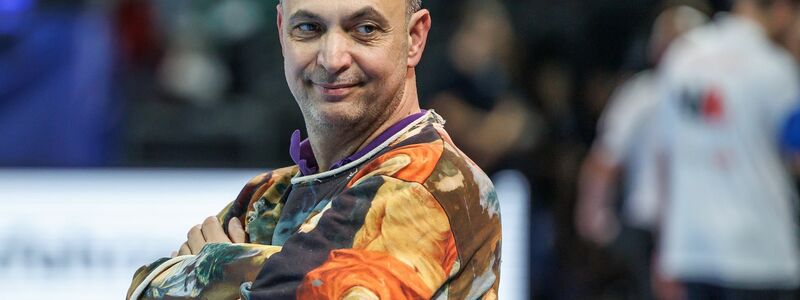 Für Füchse-Boss Bob Hanning gehört Dika Mem zu den besten Handballern der Welt. (Archivbild) - Foto: Andreas Gora/dpa