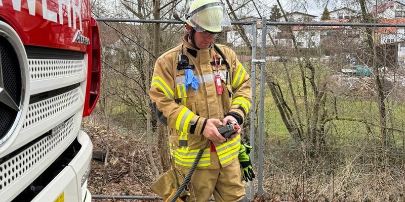 FW Weinheim: Windböe fordert Feuerwehr in Rippenweier - Foto: presseportal.de