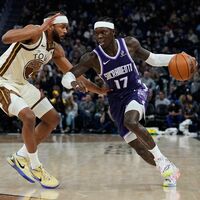 Dennis Schröder (r.) kam auf 15 Punkte. - Foto: Godofredo A. Vásquez/AP/dpa