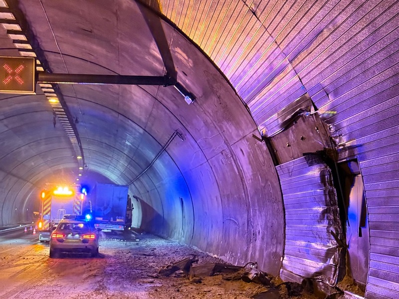 FW Dresden: Informationen zum Einsatzgeschehen von Feuerwehr und Rettungsdienst in der Landeshauptstadt Dresden vom 9. Januar 2026 - Foto: presseportal.de