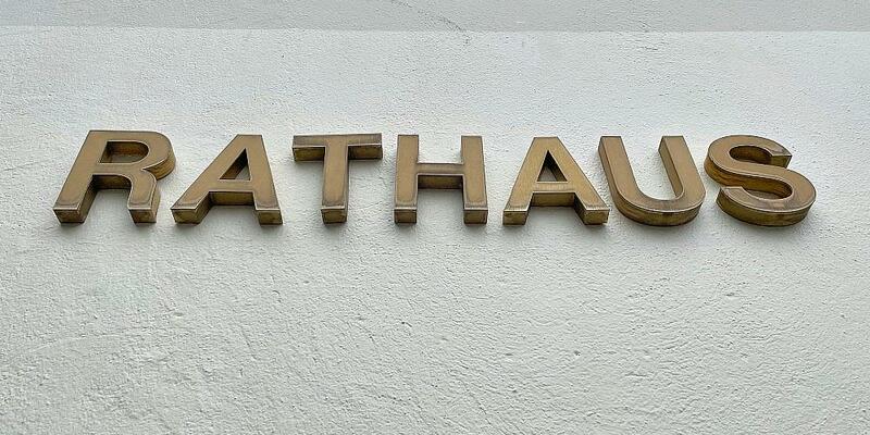 Rathaus (Archiv) - Foto: via dts Nachrichtenagentur