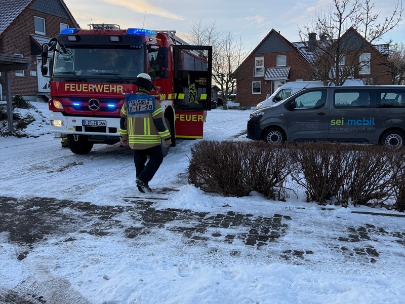 FW-DT: Feuer auf Balkon - Foto: presseportal.de