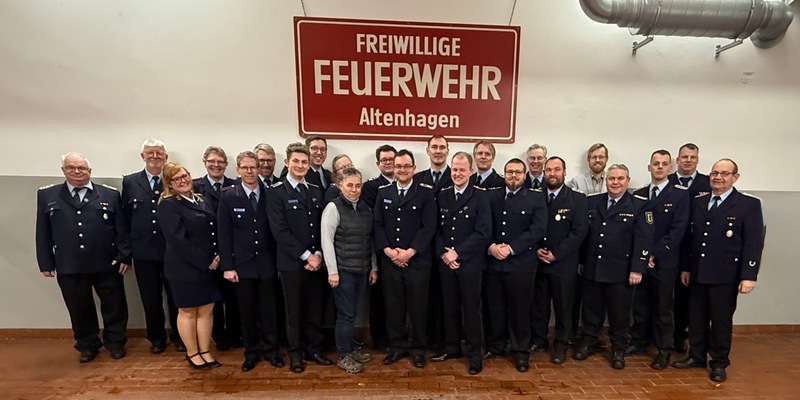 FW Celle: Jahreshauptversammlung der Ortsfeuerwehr Altenhagen - Neue Wehrführung gewählt - Foto: presseportal.de