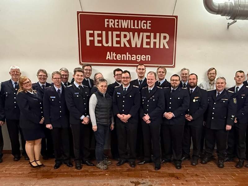 FW Celle: Jahreshauptversammlung der Ortsfeuerwehr Altenhagen - Neue Wehrführung gewählt - Foto: presseportal.de