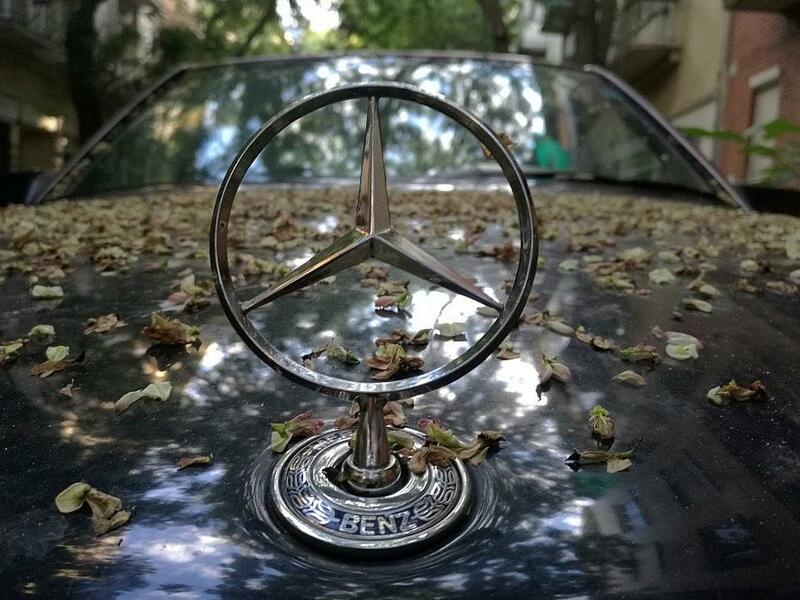 Mercedes-Stern (Archiv) - Foto: via dts Nachrichtenagentur