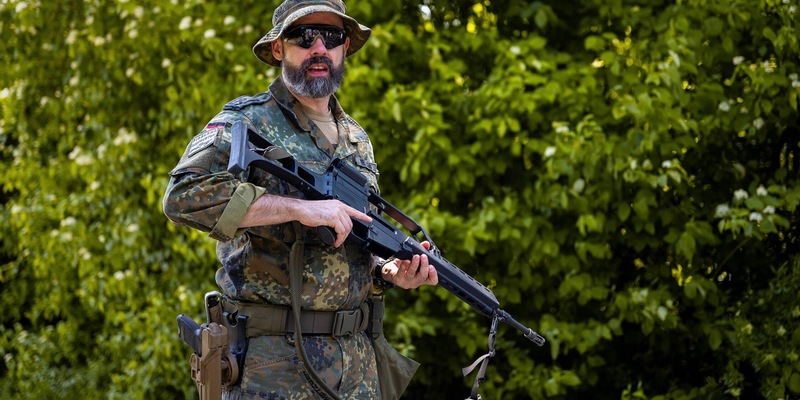 In unsicheren Zeiten Sicherheit schaffen: Warum der Soldatenberuf heute wichtiger denn je ist - Foto: presseportal.de