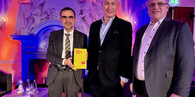 Kamingespräch in Banz: Holetschek und Poschardt wollen den Staat auf Diät setzen - Foto: presseportal.de