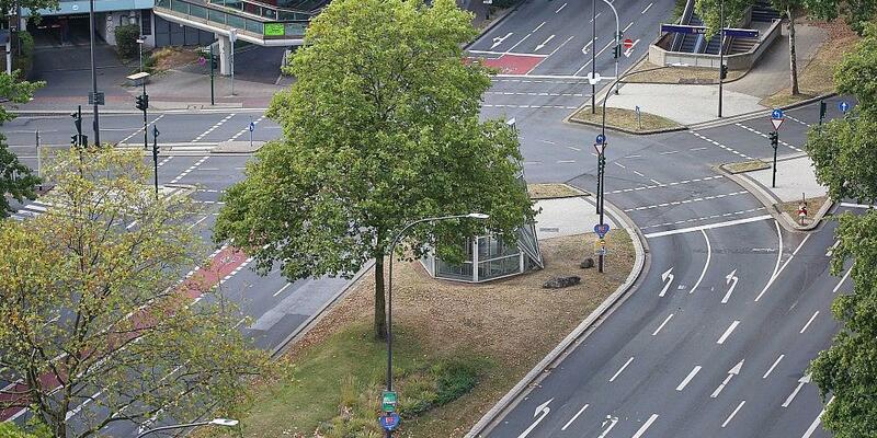 Komplexe Straßenkreuzung (Archiv) - Foto: via dts Nachrichtenagentur