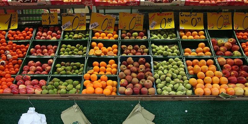 Früchte auf einem Obststand (Archiv) - Foto: via dts Nachrichtenagentur