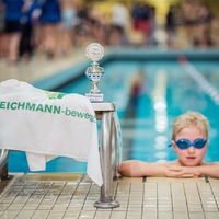 DEICHMANN kürt die Schwimmhelden 2025- Gemeinsam mit der DLRG für mehr Sicherheit im Wasser - Foto: presseportal.de