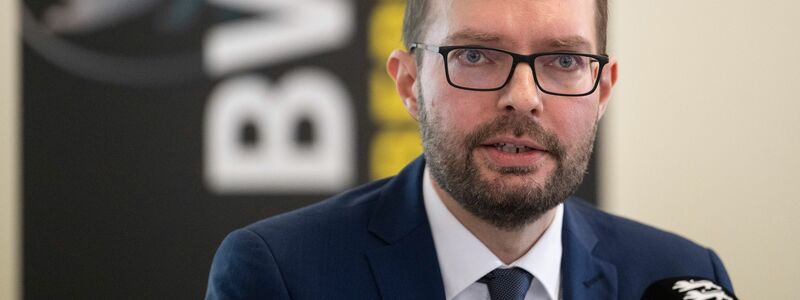 Fast alle untersuchten Anhänger der Szene hätten laut Studie «diagnostizierte psychische Erkrankungen oder Auffälligkeiten», sagt LKA-Staatsschützer Daniel Köhler.  - Foto: Marijan Murat/dpa