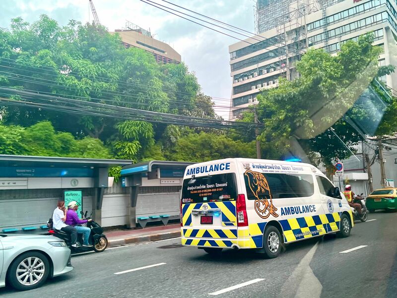 Viele Verletzte mussten in Krankenhäuser gebracht werden. (Symbolbild) - Foto: Carola Frentzen/dpa