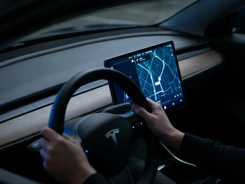 Tesla schafft Einmalkauf für autonomes Fahren ab - Foto: über boerse-global.de