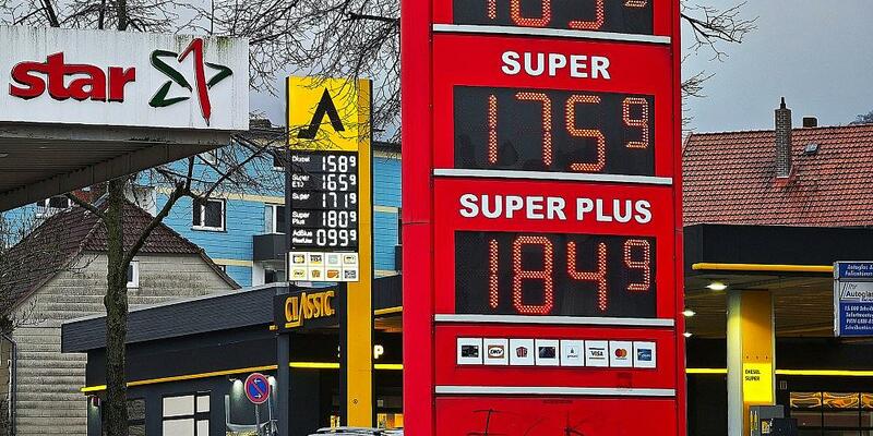 Tankstellen (Archiv) - Foto: via dts Nachrichtenagentur