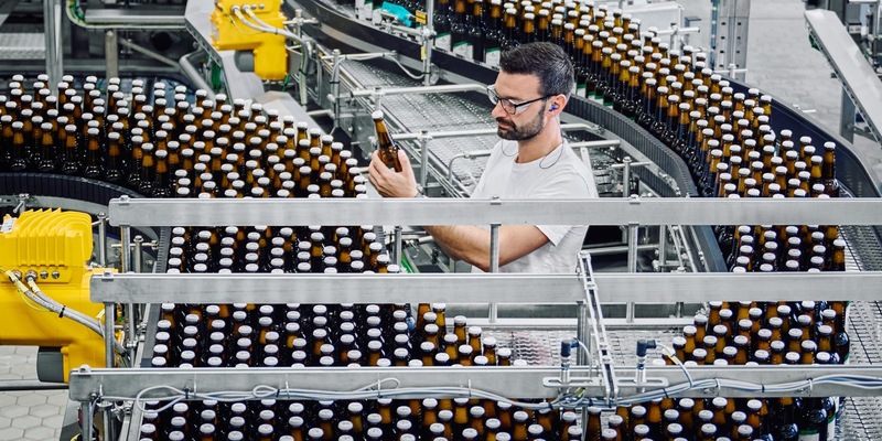 Brauwirtschaft verliert - Veltins legt leicht zu / Mit attraktiven Marken und solider Performance stärkt sich Veltins in der Biermarktkrise - Foto: presseportal.de