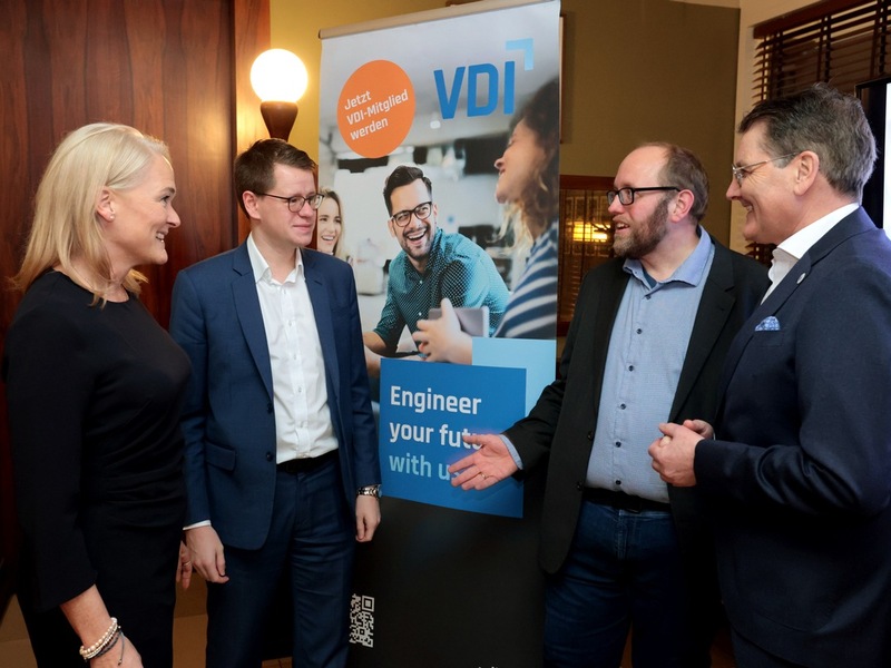 Dialog als Geschwindigkeits-Booster für Deutschland: Frühe Öffentlichkeitsbeteiligung als Schlüssel für Investitionen - Foto: presseportal.de