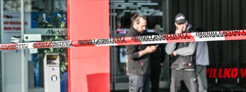 Nach Angaben der Beamten besteht für die Öffentlichkeit keine Gefahr.  - Foto: Jason Tschepljakow/dpa