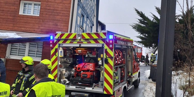 FW VG Westerburg: Wohnhaus nach Zimmerbrand unbewohnbar - Haustiere konnten nicht gerettet werden - Foto: presseportal.de