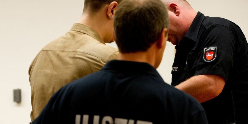 Der sogenannte Maschsee-Mörder soll erneut Straftaten begangen haben. (Archivbild) - Foto: picture alliance / dpa