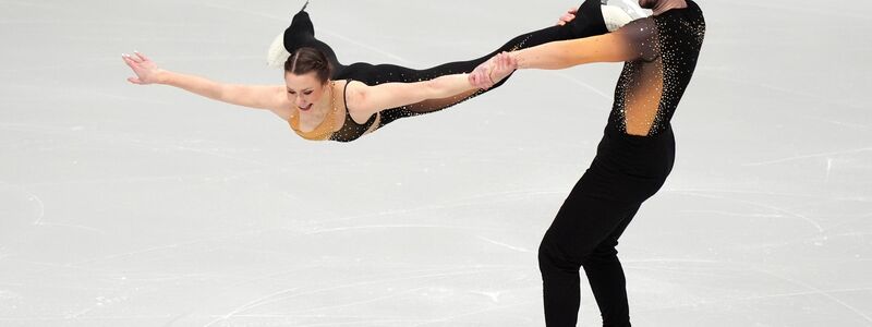 Annika Hocke (r) und Robert Kunkel sind bei der EM nach dem Kurzprogramm Vierter. - Foto: Mike Egerton/PA Wire/dpa