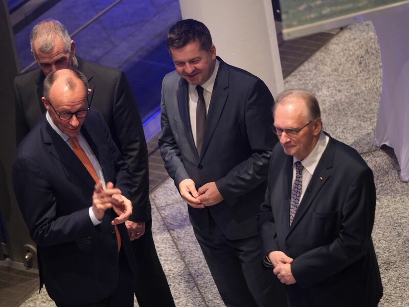 Merz sieht Grund für Zuversicht. - Foto: Sebastian Willnow/dpa