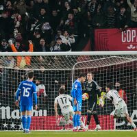 Alvaro Arbeloa erlebte ein wildes Debüt als Trainer von Real Madrid. - Foto: Jose Breton/AP/dpa