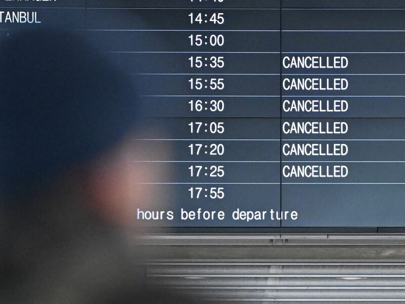 Der Europäische Gerichtshof stärkt Flugreisenden, die über Buchungsportale buchen, mit einem Urteil den Rücken. (Symbolbild) - Foto: Bernd Weißbrod/dpa