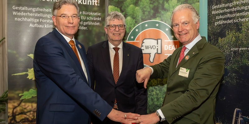 Land- und Forstwirtschaft appelliert an die Bundesregierung: Sichere Versorgung, stabile Preise und Klimaschutz in Gefahr / Verbände starten gemeinsame Kampagne zur Wiederherstellungsverordnung - Foto: presseportal.de