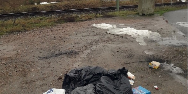 POL-WHV: Illegale Müllentsorgung in Schortens - Foto: presseportal.de